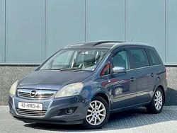 Grijs Gebruikt 2009 Opel Zafira Cosmo MPV | € 995 (Super prijs)