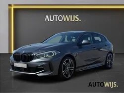 Grijs Gebruikt 2021 BMW 118 Executive Hatchback | € 23.895 (Eerlijke prijs)
