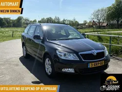 Zwart Gebruikt 2009 Skoda Octavia Ambition Stationwagen | € 4.899 (Eerlijke prijs)