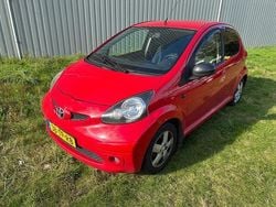 Rood Gebruikt 2007 Toyota Aygo Sport Hatchback | € 2.450 (Iets duurder)