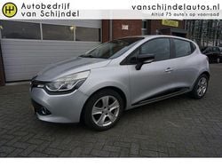 Grijs Gebruikt 2013 Renault Clio IV Expression Hatchback | € 5.945 (Eerlijke prijs)