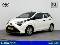 Wit Gebruikt 2021 Toyota Aygo Hatchback | € 11.945 (Eerlijke prijs)
