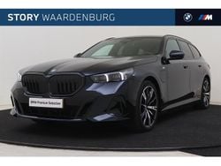 Zwart Gebruikt 2025 BMW 550e Comfort Edition Stationwagen | € 92.950 (Eerlijke prijs)