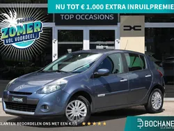 Blauw Gebruikt 2010 Renault Clio II Collection Hatchback | € 4.895 (Duur)