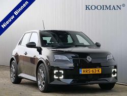 Zwart (metallic) Nieuw 2025 Renault R5 Evolution Hatchback | € 24.450 (Super prijs)