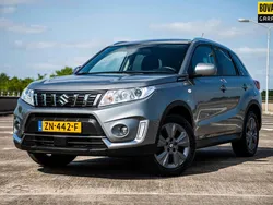 Grijs Gebruikt 2019 Suzuki Vitara SUV | € 17.435 (Eerlijke prijs)