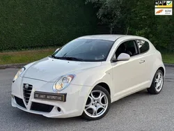 Wit Gebruikt 2009 Alfa Romeo MiTo Distinctive Hatchback | € 4.850 (Eerlijke prijs)