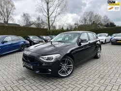 Zwart Gebruikt 2011 BMW 116 Hatchback | € 6.950 (Eerlijke prijs)