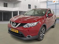 Rood Gebruikt 2016 Nissan Qashqai Tekna SUV | € 12.399 (Super prijs)