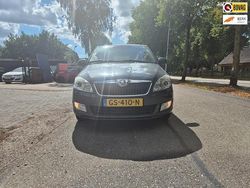 Grijs Gebruikt 2014 Skoda Fabia Ambition Hatchback | € 3.150