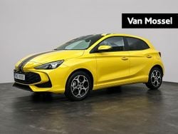 Geel Nieuw 2025 MG MG3 Luxury Hatchback | € 28.395 (Duur)