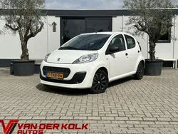 Wit Gebruikt 2014 Peugeot 107 Hatchback | € 4.385 (Goede deal)