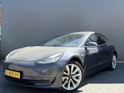 Grijs Gebruikt 2019 Tesla Model 3 Long Range Sedan | € 20.399 (Eerlijke prijs)