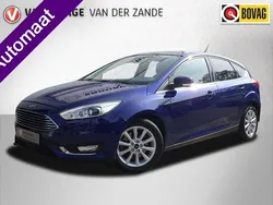Blauw Gebruikt 2015 Ford Focus Titanium Hatchback | € 14.535 (Eerlijke prijs)
