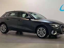 Grijs Gebruikt 2021 Audi A3 Sportback e-tron Business Sedan | € 21.900 (Eerlijke prijs)