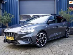 Grijs, metallic lak Gebruikt 2019 Ford Focus Business Edition Stationwagen | € 22.295 (Duur)