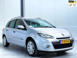 Grijs Gebruikt 2009 Renault Clio GrandTour Business Stationwagen | € 3.950 (Goede deal)