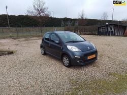 Grijs Gebruikt 2012 Peugeot 107 Active Hatchback | € 4.998 (Duur)