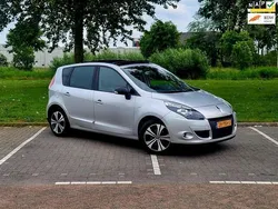 Grijs Gebruikt 2011 Renault Scénic III Bose Edition MPV | € 4.450 (Eerlijke prijs)