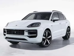Wit Gebruikt 2024 Porsche Cayenne S E-Hybrid SUV | € 124.900