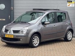 Grijs Gebruikt 2007 Renault Modus Dynamique MPV | € 2.500 (Goede deal)