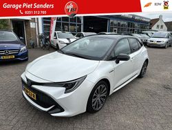 Wit Gebruikt 2019 Toyota Corolla Style Hatchback | € 17.450 (Eerlijke prijs)