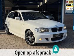 Wit Gebruikt 2011 BMW 120 M Sport Hatchback | € 7.500 (Eerlijke prijs)