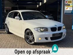 Wit Gebruikt 2011 BMW 120 M Sport Hatchback | € 8.950 (Eerlijke prijs)