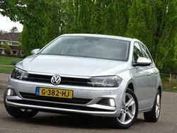 Grijs Gebruikt 2017 VW Polo Hatchback | € 12.995 (Eerlijke prijs)