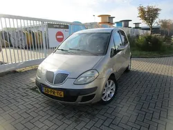 Bruin Gebruikt 2004 Lancia Musa MPV | € 650 (Super prijs)