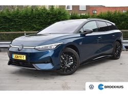 Blauw Gebruikt 2025 VW ID.7 Pro Hatchback | € 56.445