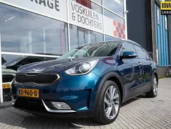 Blauw Gebruikt 2016 Kia Niro First Edition SUV | € 16.697 (Goede deal)