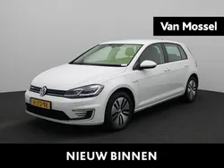 Wit Gebruikt 2020 VW e-Golf Hatchback | € 12.400 (Eerlijke prijs)