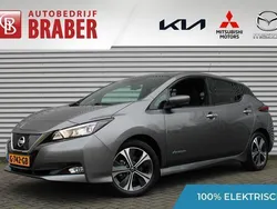 Grijs, metallic lak Gebruikt 2019 Nissan Leaf Tekna Hatchback | € 18.000 (Duur)