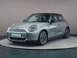 Grijs Nieuw 2024 Mini Cooper Classic Hatchback | € 29.850 (Super prijs)