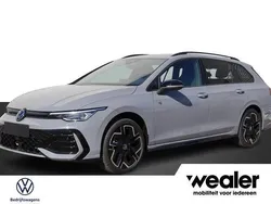 Grijs Nieuw 2024 VW Golf VIII R-line Edition Stationwagen | € 44.349 (Eerlijke prijs)