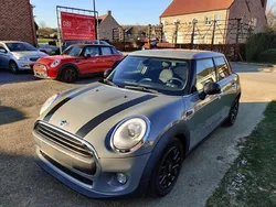 Grijs Gebruikt 2016 Mini ONE Hatchback | € 12.050 (Eerlijke prijs)