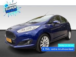Blauw Gebruikt 2016 Ford Fiesta Titanium Hatchback | € 9.445 (Eerlijke prijs)