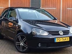 Zwart Gebruikt 2004 VW Golf IV Hatchback | € 950 (Super prijs)