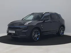 Zwart, metallic lak Gebruikt 2023 Lynk & Co 01 SUV | € 27.400 (Goede deal)