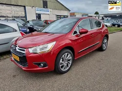 Rood Gebruikt 2011 Citroën DS4 Chic Hatchback | € 4.950 (Goede deal)