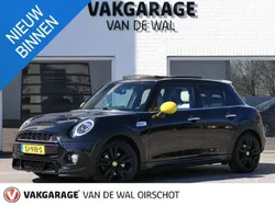 Zwart Gebruikt 2018 Mini Cooper S Hatchback | € 21.900 (Eerlijke prijs)