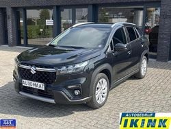 Zwart Gebruikt 2022 Suzuki SX4 Style SUV | € 27.500 (Eerlijke prijs)