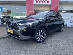Zwart Gebruikt 2022 Toyota Corolla Cross SUV | € 31.750