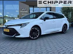 Wit Gebruikt 2021 Toyota Corolla Sport Stationwagen | € 24.900 (Eerlijke prijs)