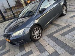 Grijs Gebruikt 2020 Seat Leon ST FR Stationwagen | € 14.500 (Eerlijke prijs)
