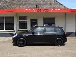 Zwart, metallic lak Gebruikt 2016 Mini Cooper Clubman Business Stationwagen | € 15.500 (Eerlijke prijs)