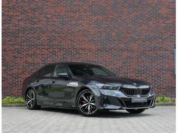 Grijs Gebruikt 2024 BMW 530e M Sport Sedan | € 59.950