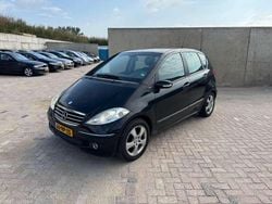 Zwart Gebruikt 2005 Mercedes A150 Avantgarde Hatchback | € 990 (Super prijs)
