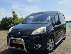 Zwart Gebruikt 2013 Peugeot Partner MPV | € 5.000 (Iets duurder)